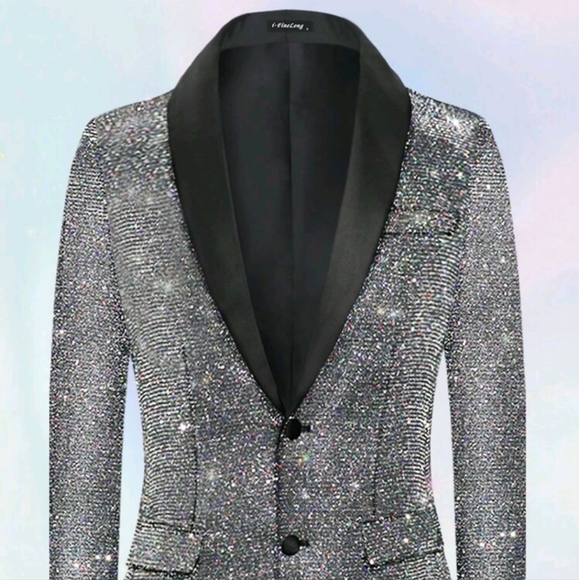 Blazer - Picture 2 of 4